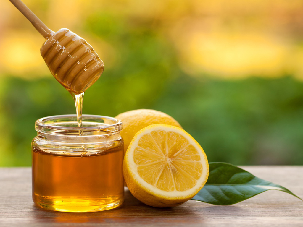 Как приготовить лимонно-медовую маску для волос ?